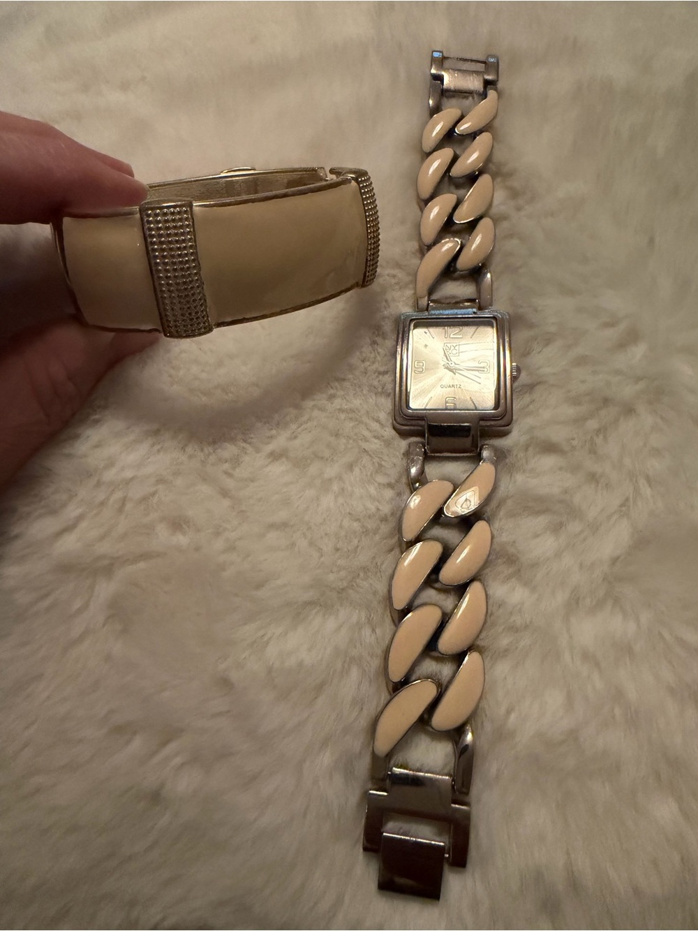 New York & Company Cream Link Chain Women's Watch W/ Cream Color Bangle Bracelet